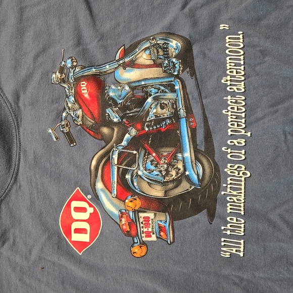 COPY - Uncommon blue Dairy Queen shirt with motorcycle Harley ? Y2K - Picture 2 of 4